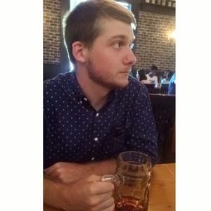 Meet your Posher, Aaron